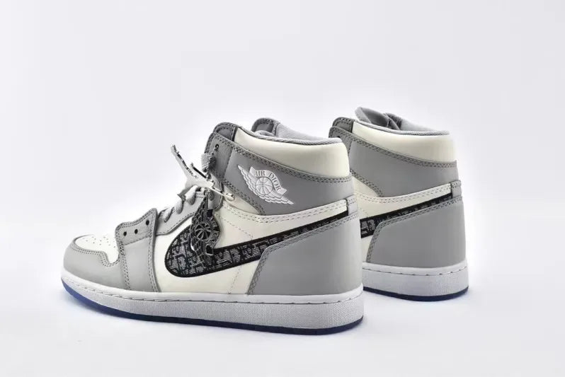 Air Jordan 1 - Souq Sahara