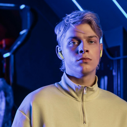 R05 Hornet Wireless Bluetooth earbuds w/ Low Latency Bluetooth 5.2